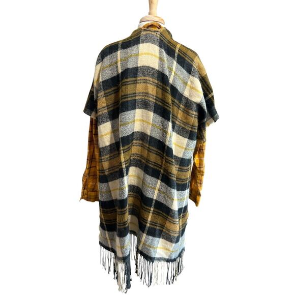 Women's 3X Wrap Pancho & Flannel Shirt Set Tartan Plaid Mustard Yellow Black - Picture 2 of 7